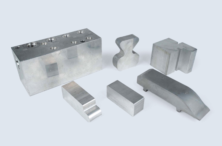 Manifold